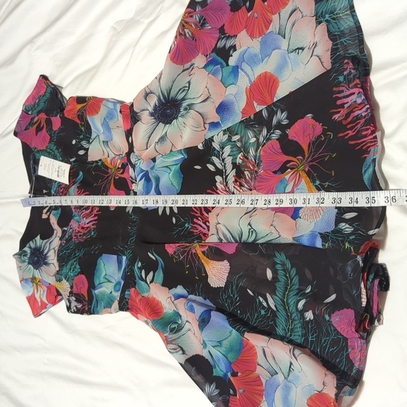 French Connection floral reef Women's chiffon dress. - Picture 8 of 11